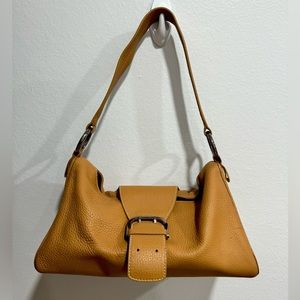 Tod's Tan Textured Leather Buckle Detail Shoulder Bag